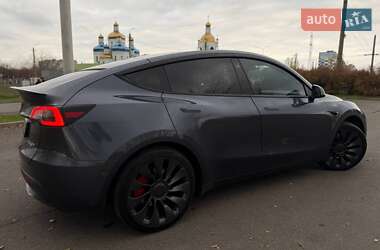 Внедорожник / Кроссовер Tesla Model Y 2023 в Кривом Роге