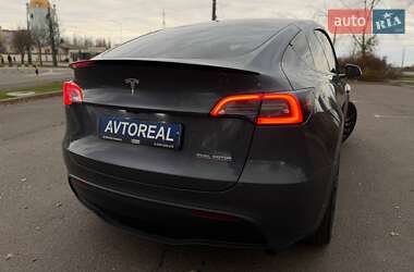 Внедорожник / Кроссовер Tesla Model Y 2023 в Кривом Роге