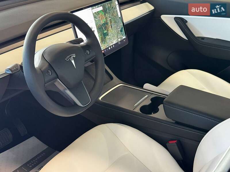 Внедорожник / Кроссовер Tesla Model Y 2021 в Львове фото 18 Внедорожник / Кроссовер Tesla Model Y 2021 в Львове