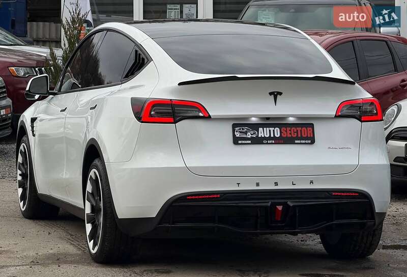 Внедорожник / Кроссовер Tesla Model Y 2023 в Харькове