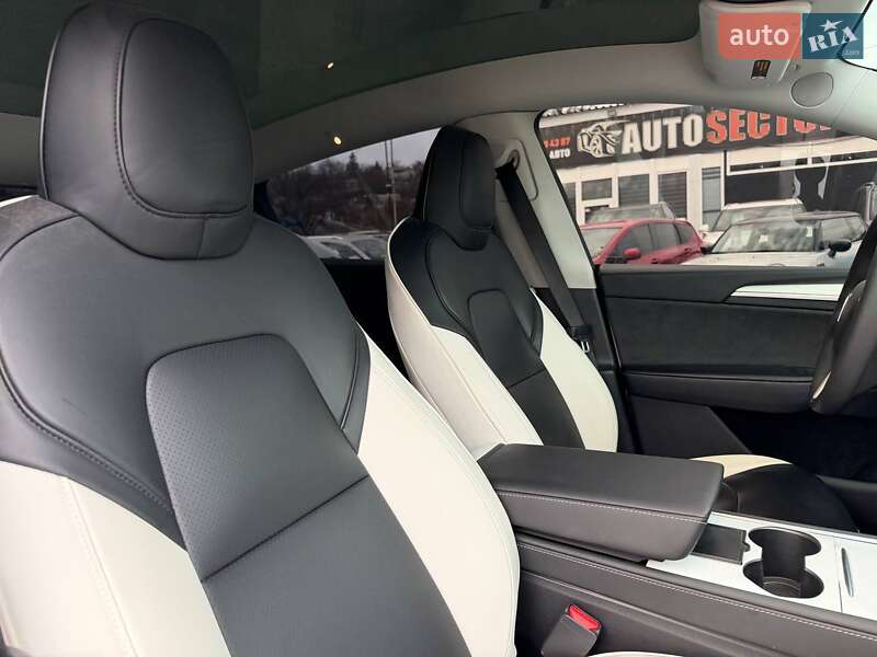 Внедорожник / Кроссовер Tesla Model Y 2023 в Харькове