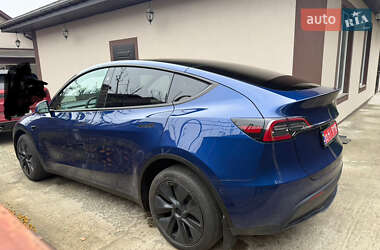 Позашляховик / Кросовер Tesla Model Y 2024 в Бучі