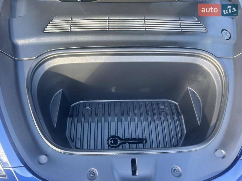 Позашляховик / Кросовер Tesla Model Y 2022 в Рівному