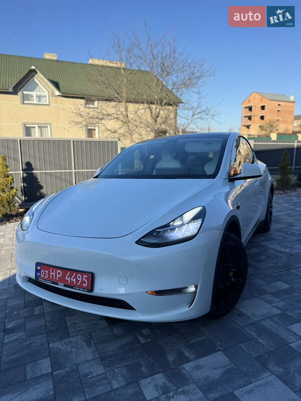 Tesla Model Y 2021 Tesla Model Y 2021