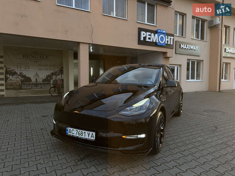 Внедорожник / Кроссовер Tesla Model Y 2020 в Луцке