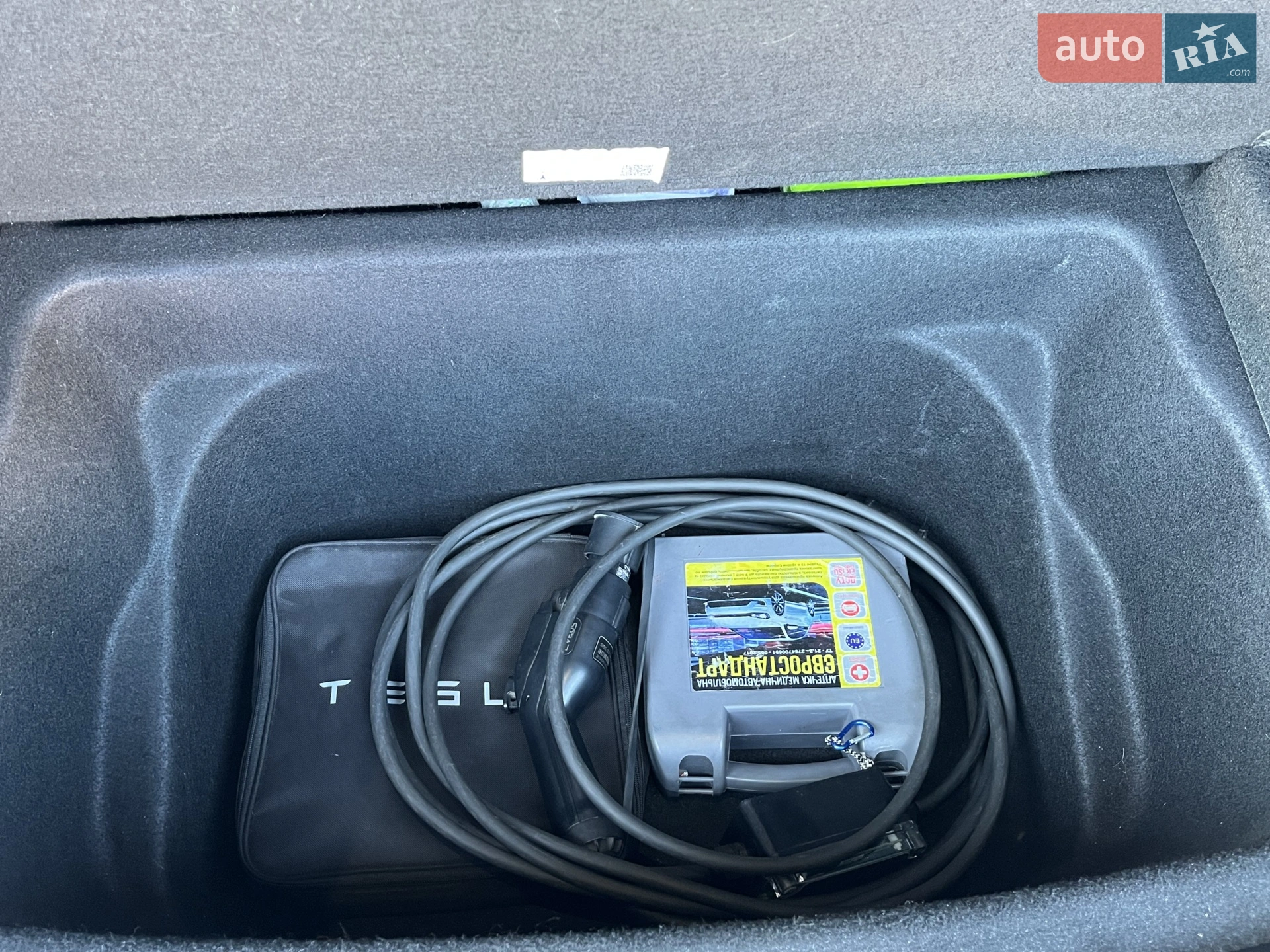 2020 Tesla Model Y - мініатюра 41