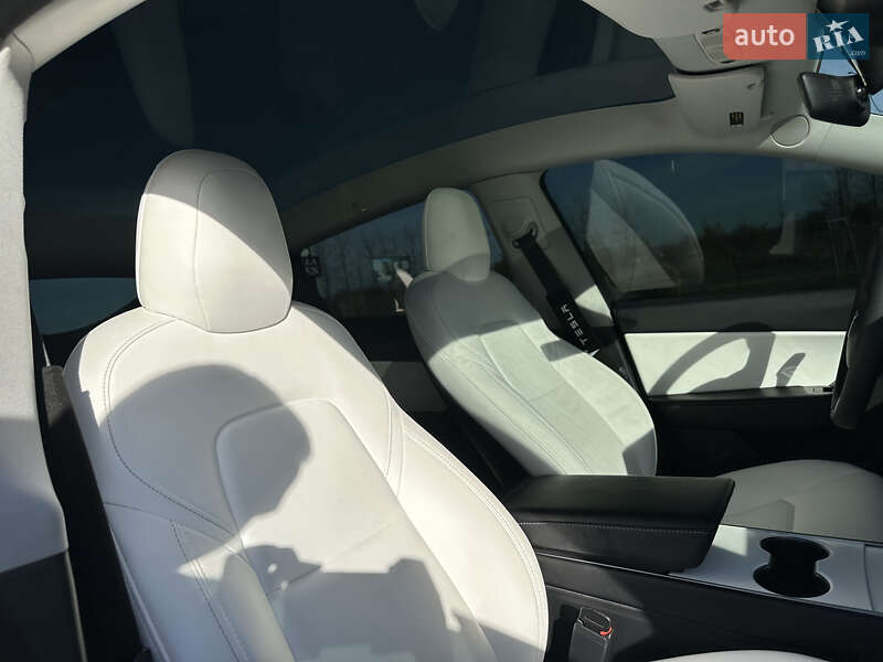Позашляховик / Кросовер Tesla Model Y 2020 в Коломиї фото 15 Позашляховик / Кросовер Tesla Model Y 2020 в Коломиї