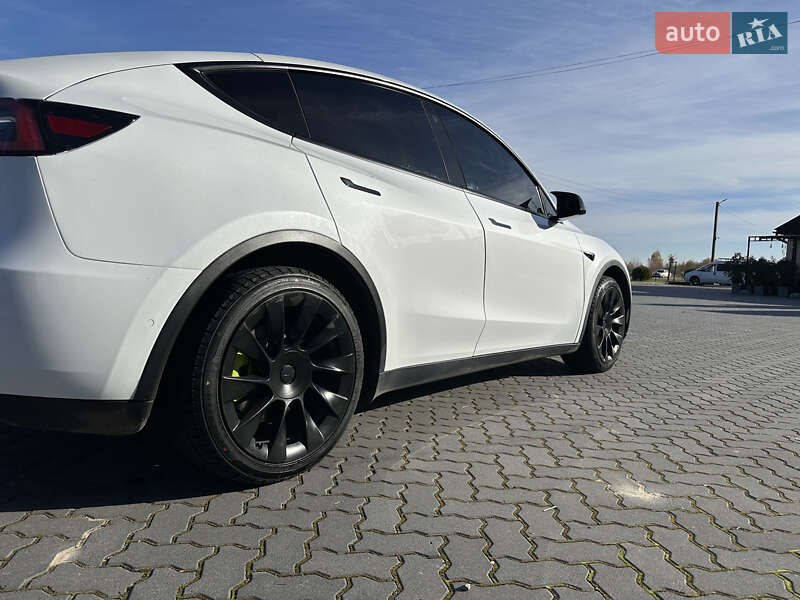 Позашляховик / Кросовер Tesla Model Y 2020 в Коломиї фото 24 Позашляховик / Кросовер Tesla Model Y 2020 в Коломиї