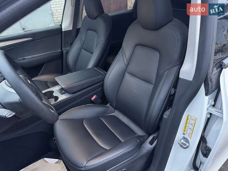 Внедорожник / Кроссовер Tesla Model Y 2022 в Александрие фото 4 Внедорожник / Кроссовер Tesla Model Y 2022 в Александрие