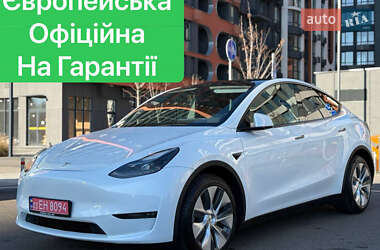 Внедорожник / Кроссовер Tesla Model Y 2023 в Киеве