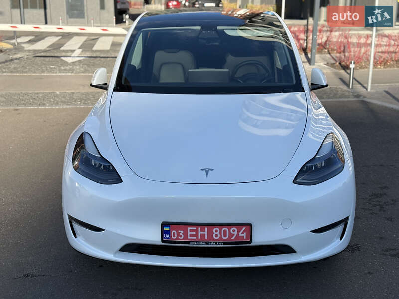 Внедорожник / Кроссовер Tesla Model Y 2023 в Киеве