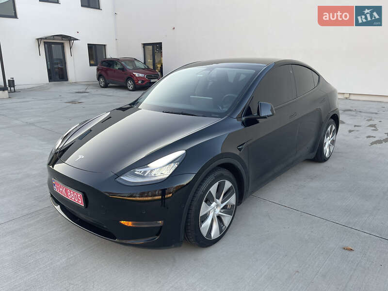 Позашляховик / Кросовер Tesla Model Y 2021 в Луцьку