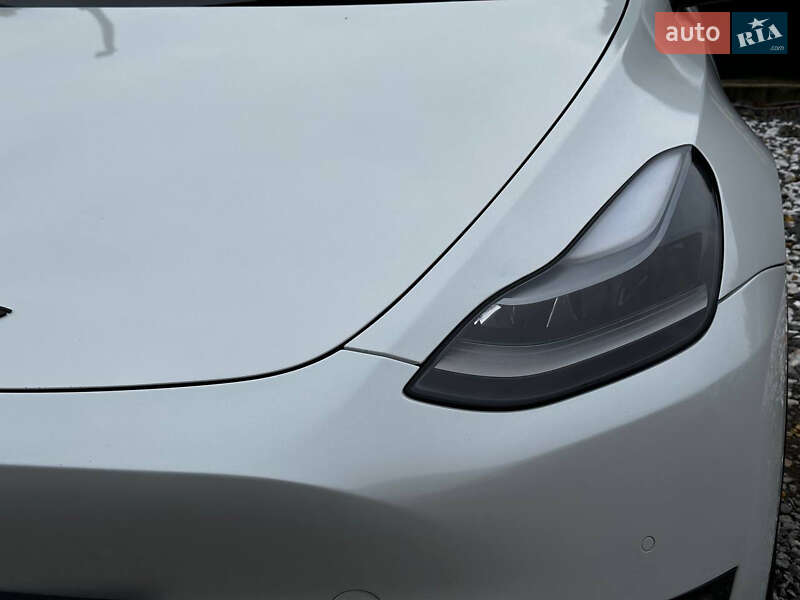 Позашляховик / Кросовер Tesla Model Y 2022 в Вінниці