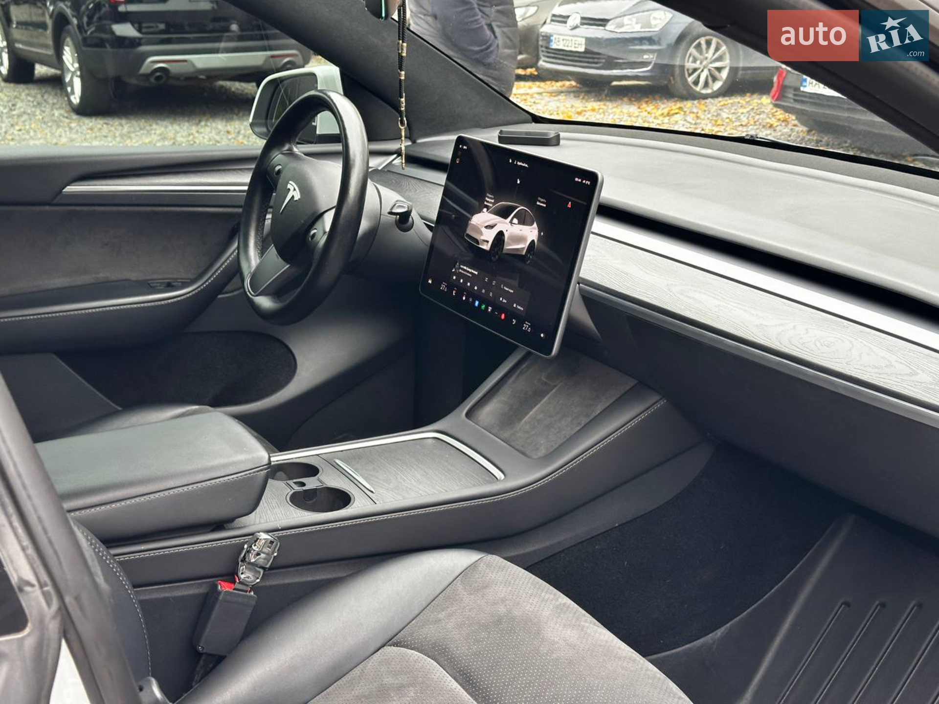 2022 Tesla Model Y - мініатюра 19