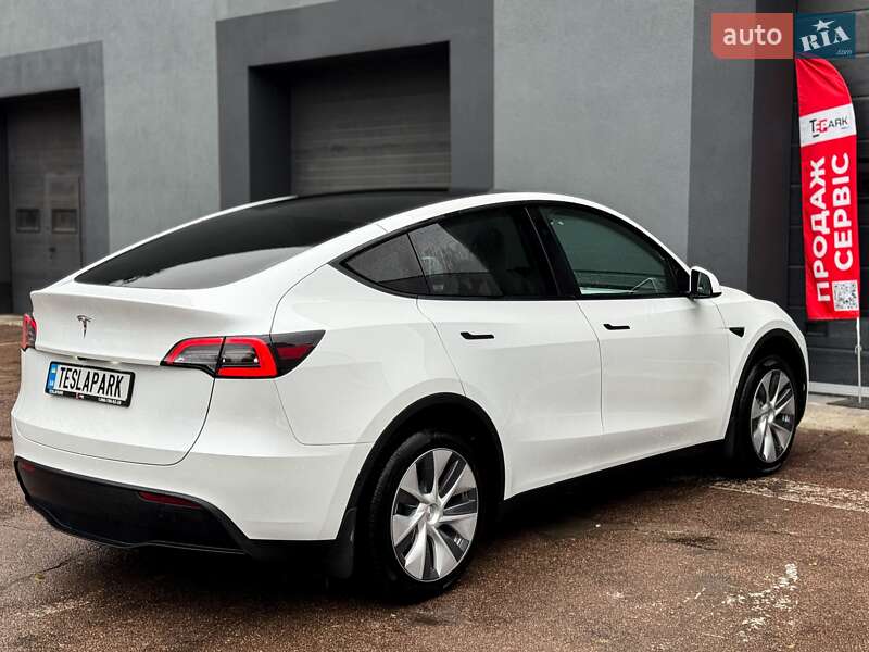 Внедорожник / Кроссовер Tesla Model Y 2024 в Киеве фото 10 Внедорожник / Кроссовер Tesla Model Y 2024 в Киеве