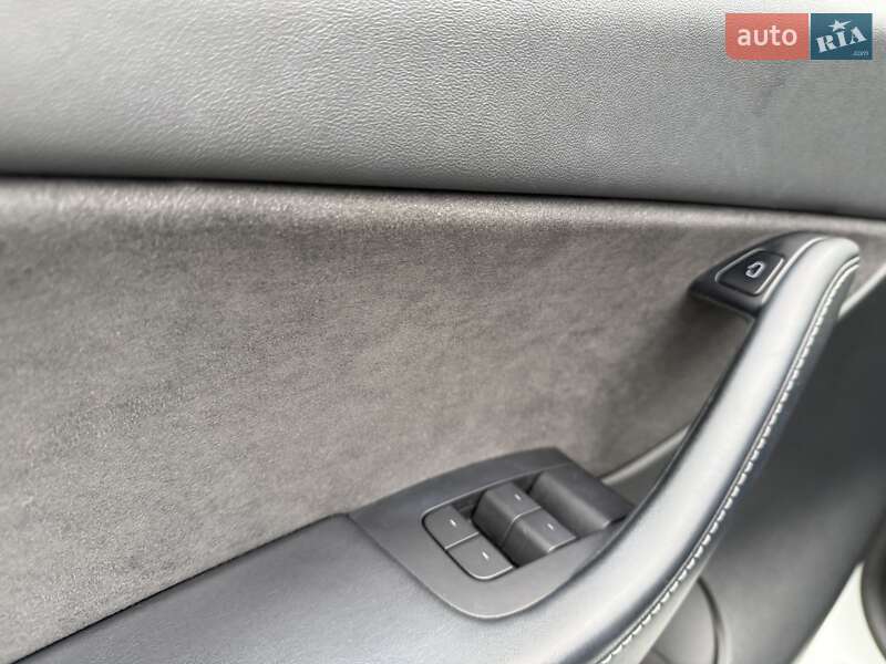 Позашляховик / Кросовер Tesla Model Y 2021 в Києві