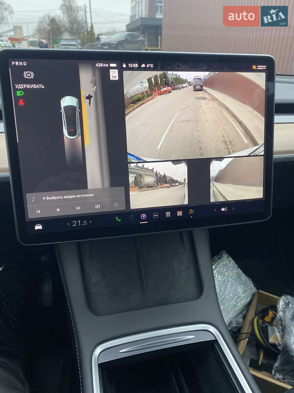 Позашляховик / Кросовер Tesla Model Y 2023 в Рівному