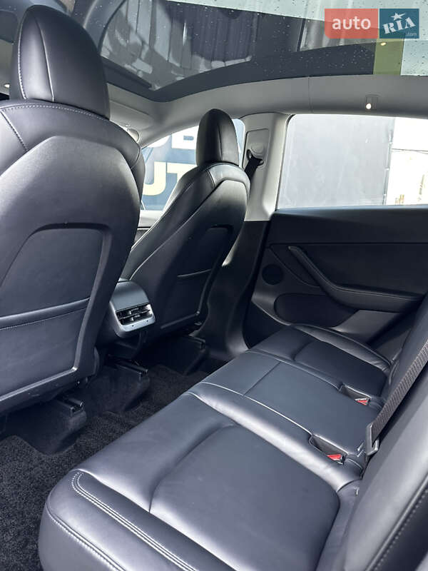 Внедорожник / Кроссовер Tesla Model Y 2022 в Львове фото 13 Внедорожник / Кроссовер Tesla Model Y 2022 в Львове