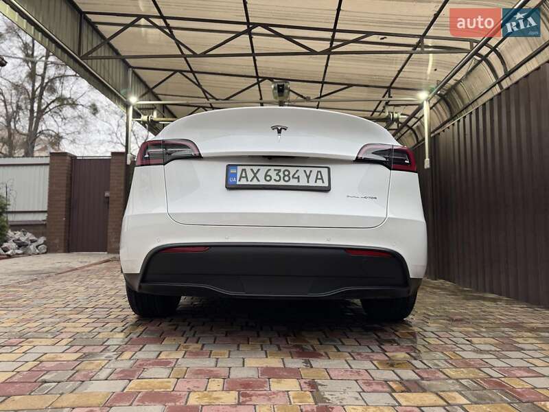 Позашляховик / Кросовер Tesla Model Y 2022 в Харкові