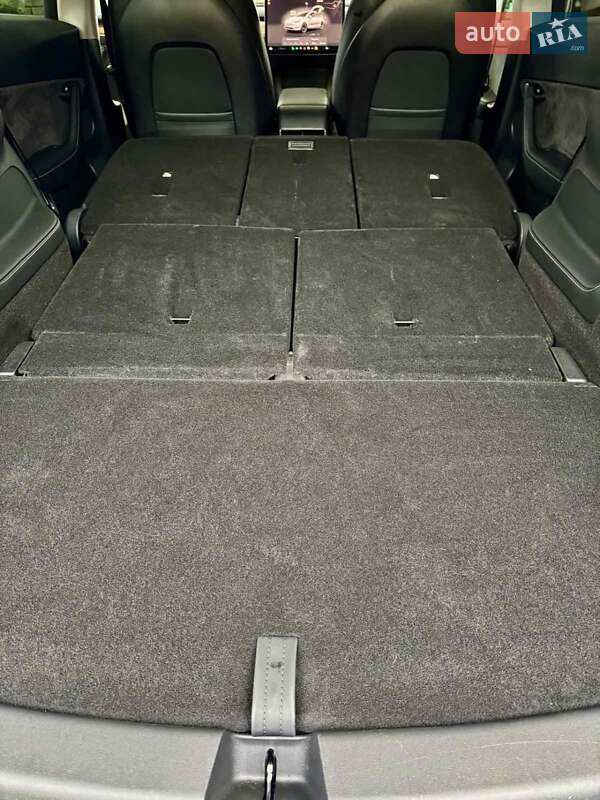 Позашляховик / Кросовер Tesla Model Y 2022 в Харкові