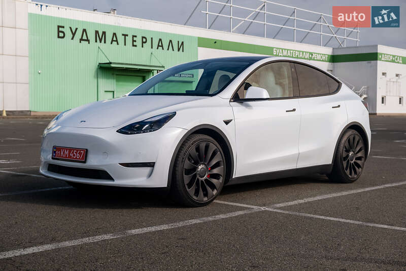 Внедорожник / Кроссовер Tesla Model Y 2022 в Ирпене