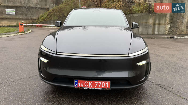 Внедорожник / Кроссовер Tesla Model Y 2025 в Киеве фото 3 Внедорожник / Кроссовер Tesla Model Y 2025 в Киеве