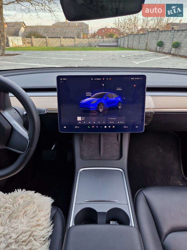 Позашляховик / Кросовер Tesla Model Y 2023 в Рівному
