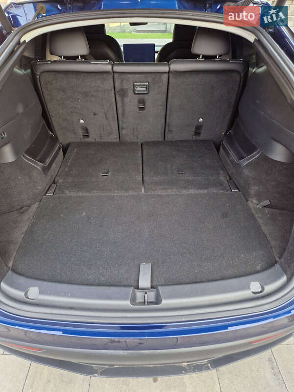 Позашляховик / Кросовер Tesla Model Y 2023 в Рівному