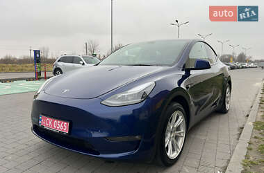 Внедорожник / Кроссовер Tesla Model Y 2023 в Львове