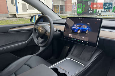 Внедорожник / Кроссовер Tesla Model Y 2023 в Львове