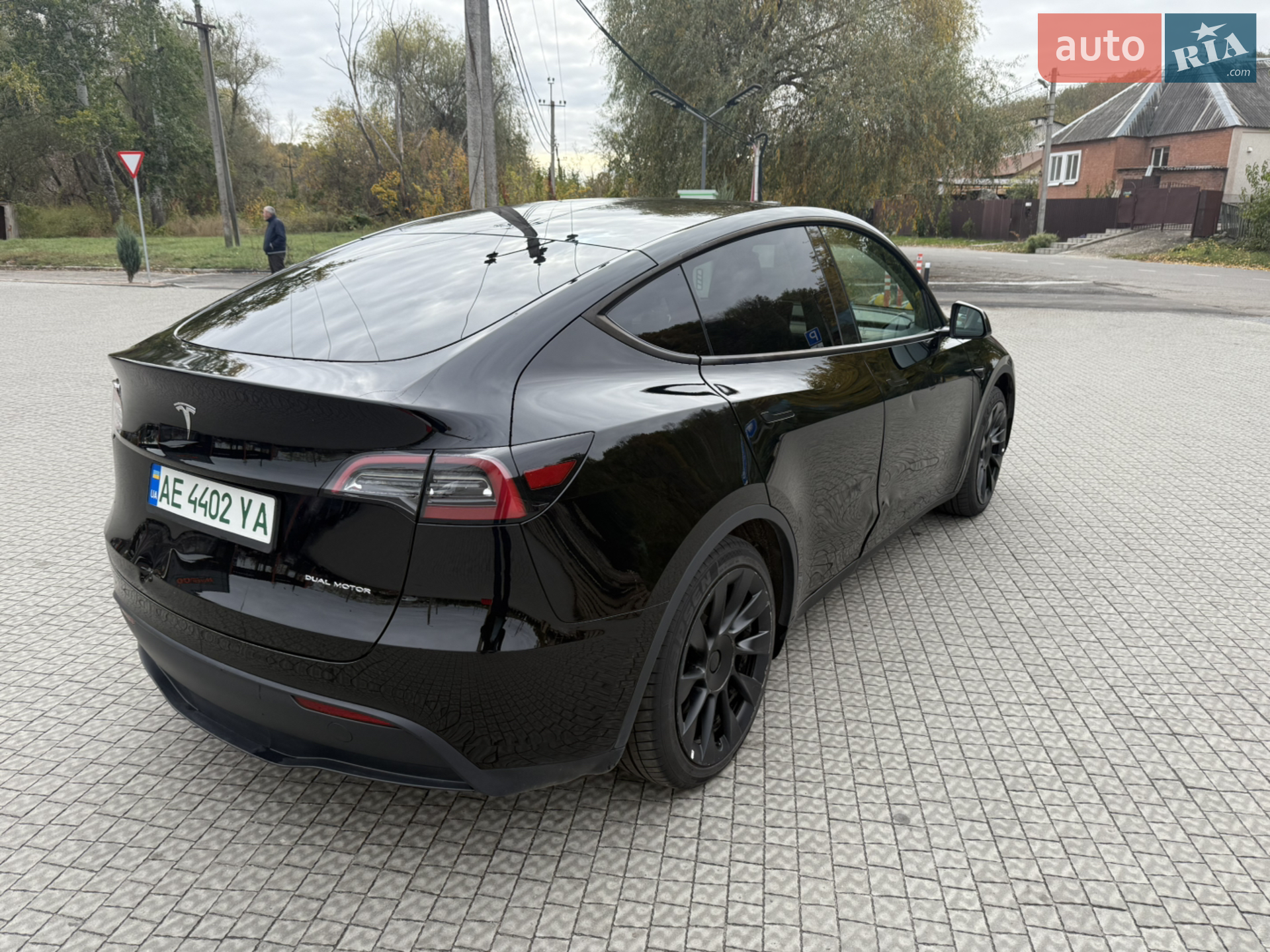 2023 Tesla Model Y - мініатюра 5