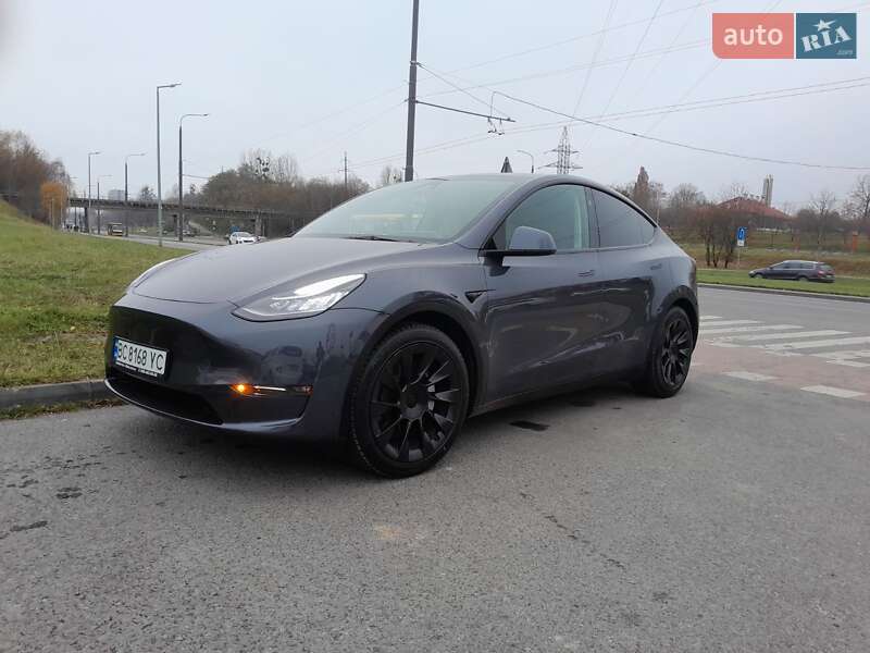 Внедорожник / Кроссовер Tesla Model Y 2023 в Львове