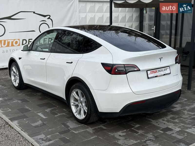 Внедорожник / Кроссовер Tesla Model Y 2022 в Киеве