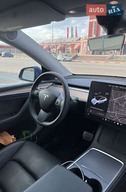 Позашляховик / Кросовер Tesla Model Y 2022 в Харкові