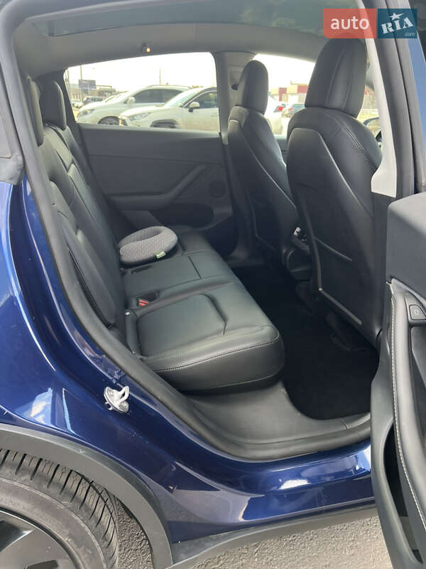 Позашляховик / Кросовер Tesla Model Y 2022 в Харкові