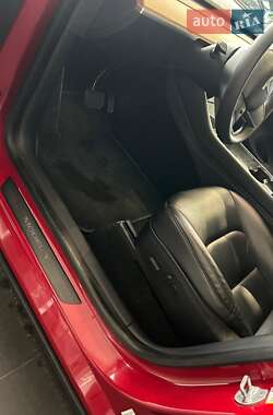 Внедорожник / Кроссовер Tesla Model Y 2020 в Тернополе