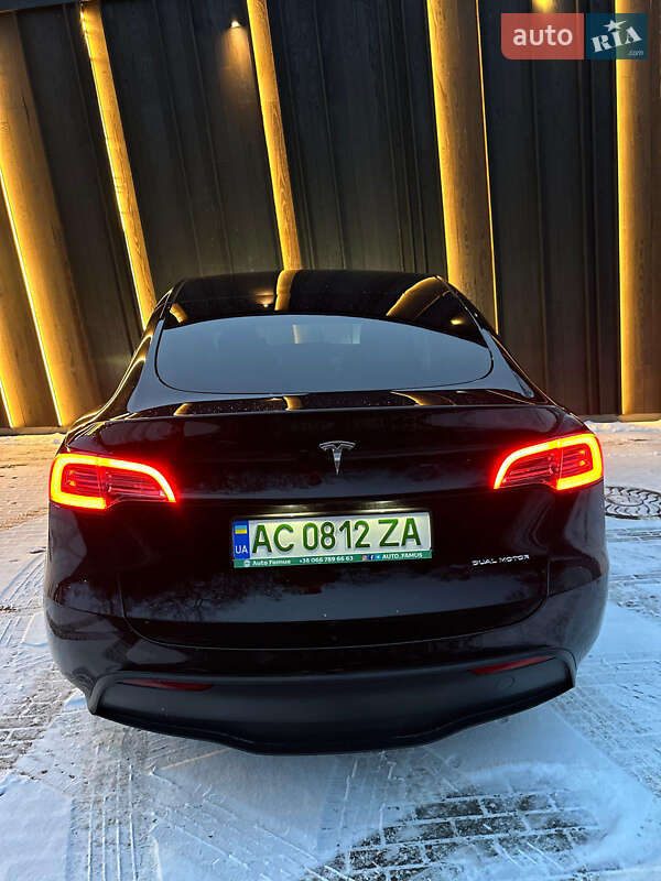 Внедорожник / Кроссовер Tesla Model Y 2022 в Луцке