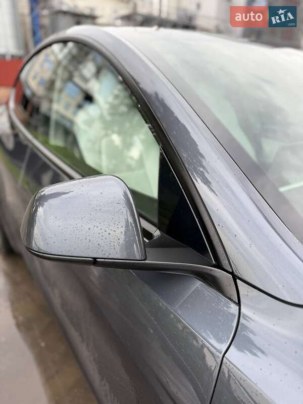 Внедорожник / Кроссовер Tesla Model Y 2022 в Тернополе