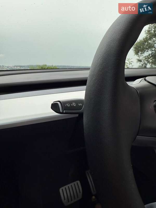 Внедорожник / Кроссовер Tesla Model Y 2022 в Тернополе