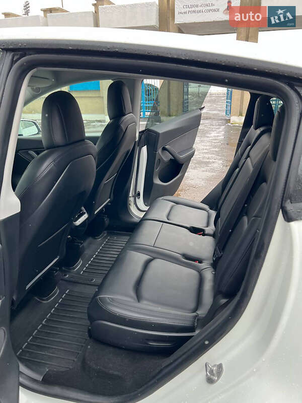 Внедорожник / Кроссовер Tesla Model Y 2021 в Тернополе фото 30 Внедорожник / Кроссовер Tesla Model Y 2021 в Тернополе