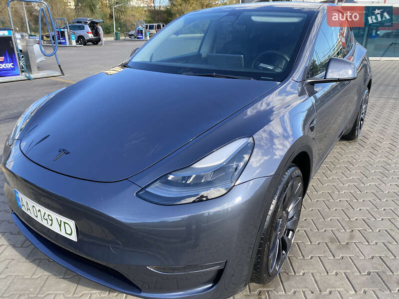 Позашляховик / Кросовер Tesla Model Y 2023 в Києві