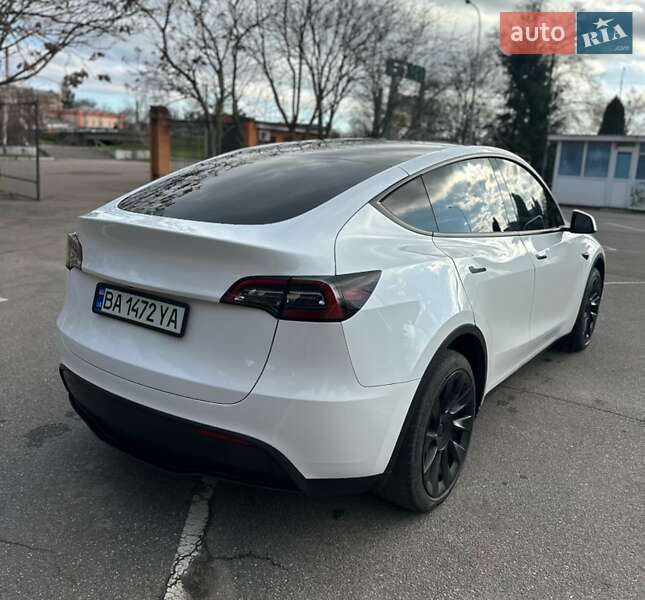 Позашляховик / Кросовер Tesla Model Y 2023 в Олександрії