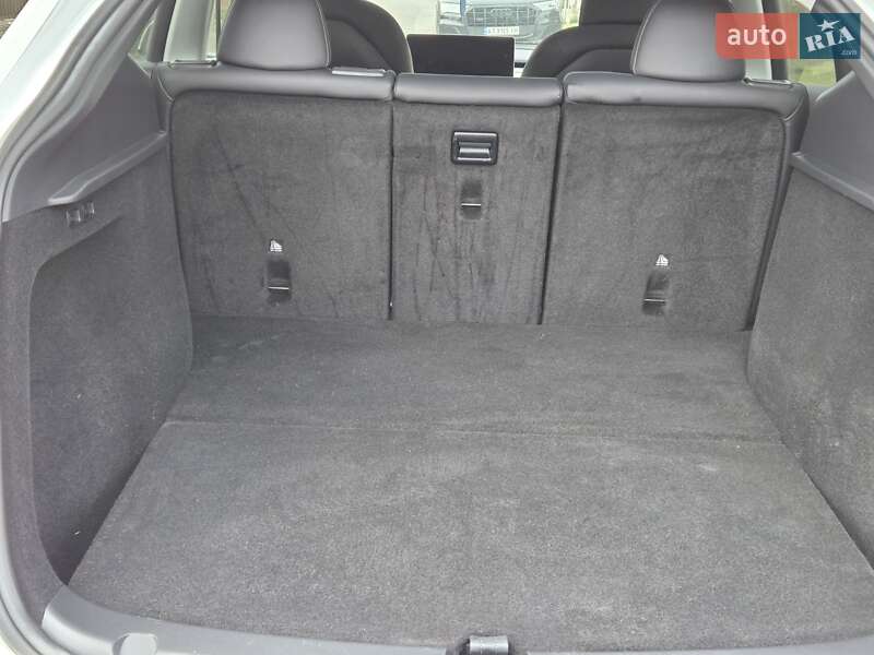 Внедорожник / Кроссовер Tesla Model Y 2023 в Ивано-Франковске