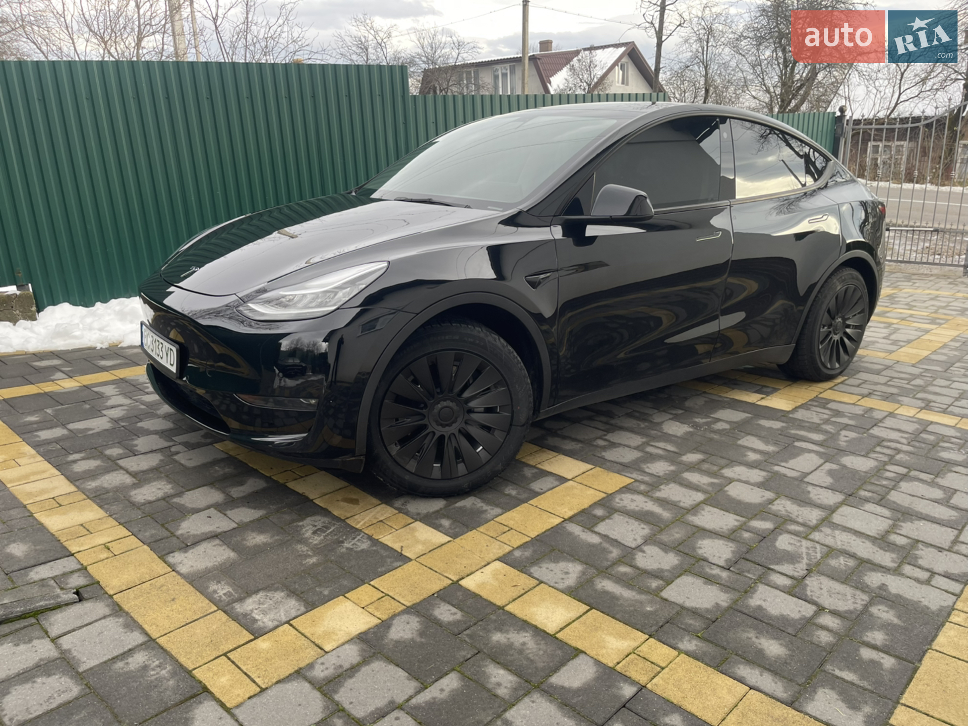 2022 Tesla Model Y - мініатюра 3
