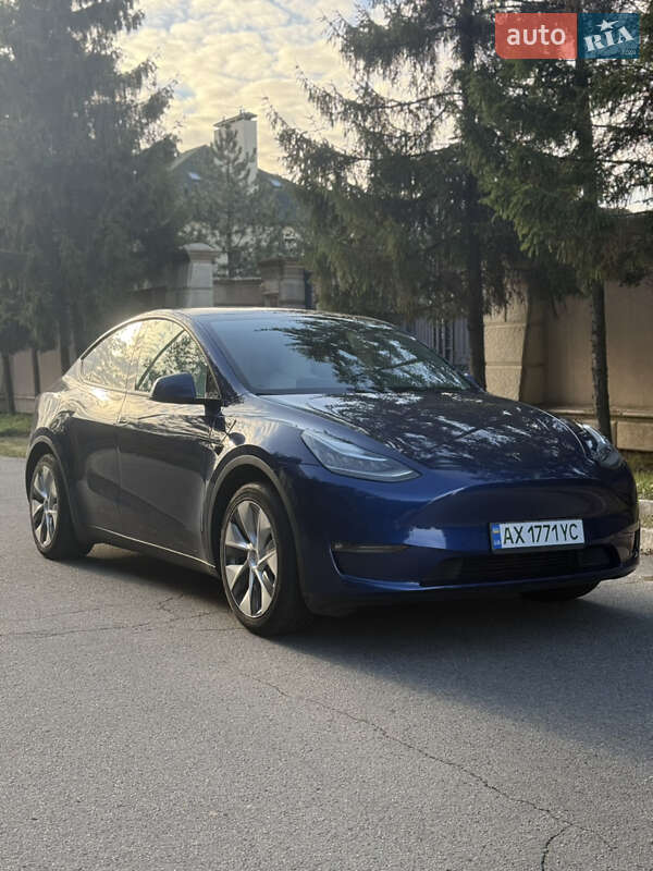 Позашляховик / Кросовер Tesla Model Y 2021 в Харкові фото 5 Позашляховик / Кросовер Tesla Model Y 2021 в Харкові