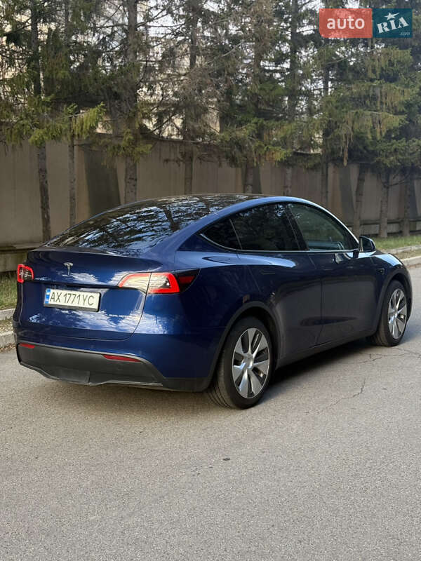Позашляховик / Кросовер Tesla Model Y 2021 в Харкові фото 15 Позашляховик / Кросовер Tesla Model Y 2021 в Харкові