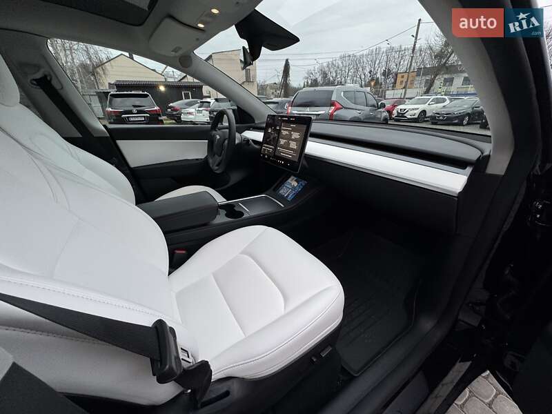 Внедорожник / Кроссовер Tesla Model Y 2022 в Виннице