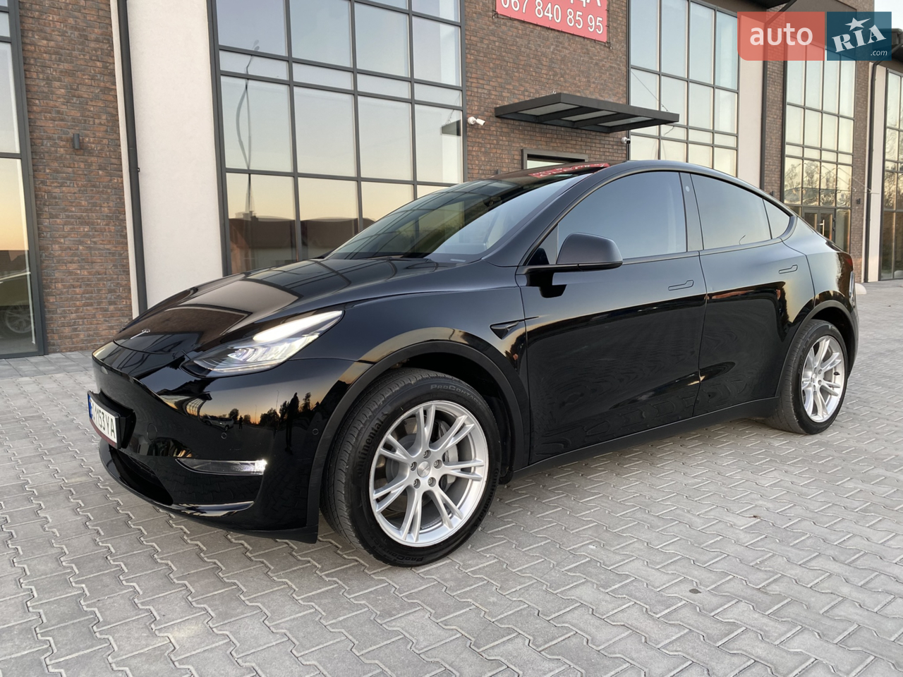 2022 Tesla Model Y - мініатюра 13