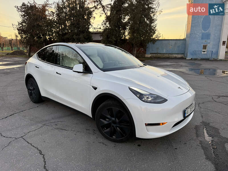 Tesla Model Y 2024 Tesla Model Y 2024