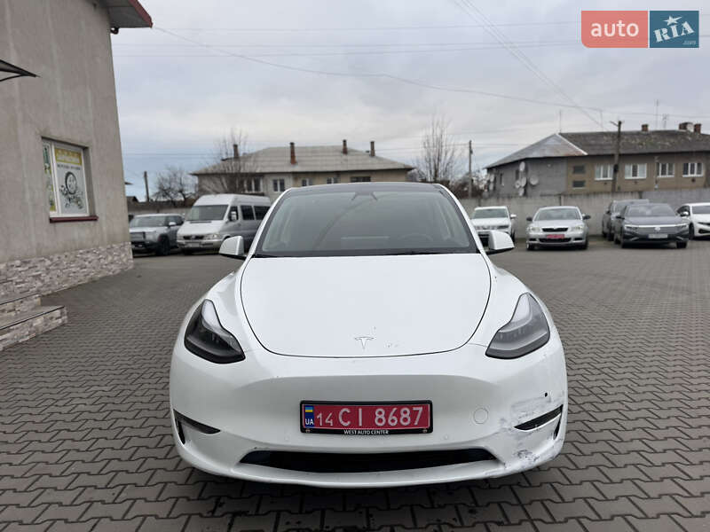 Позашляховик / Кросовер Tesla Model Y 2022 в Луцьку фото 2 Позашляховик / Кросовер Tesla Model Y 2022 в Луцьку